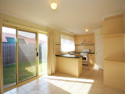 1 / 37 Bourke Crescent, Hoppers Crossing