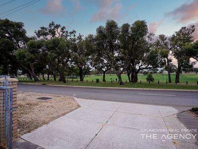 15 Keemore Drive, Balga