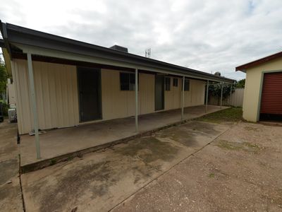 69 Woodward Street, Parkes