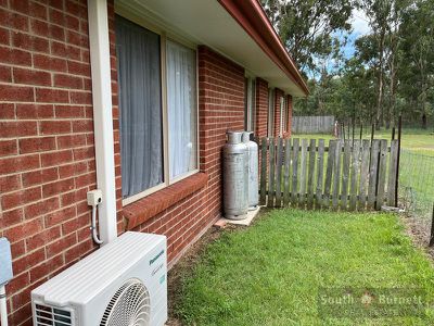 24 Hawthorn Street, Nanango