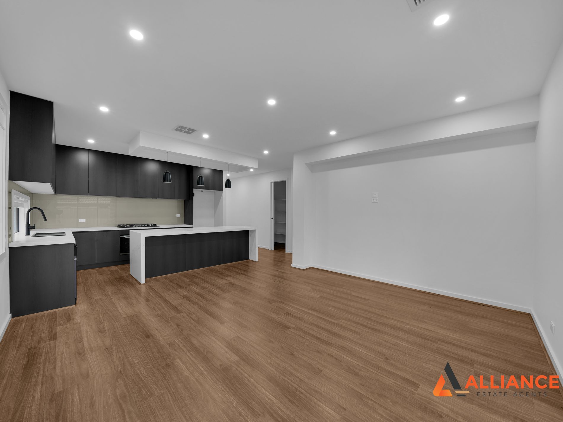 8 Shelly Street, Donnybrook