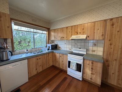 4 Henry Street, Warrnambool