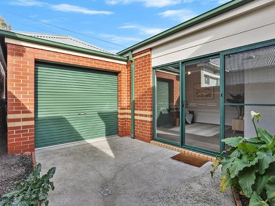 2 / 110 Weller Street, Geelong West
