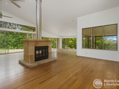 35 Wallaroo Drive, Burringbar