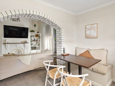 54 High Street, Seymour