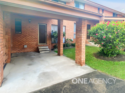 2 / 5 Campbell Place, Nowra