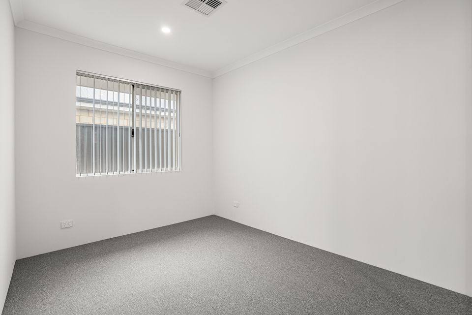 4 Lustre Rd, Baldivis