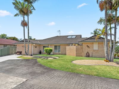 1 Cedar Grove, Forster