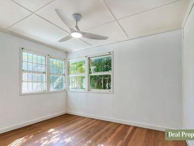 16 Sarina Street, Stafford Heights