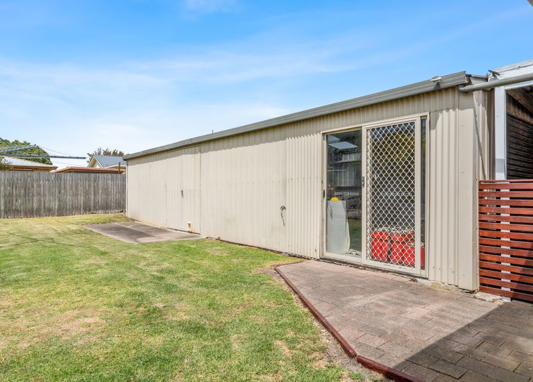 37 Waterford Avenue, Portland