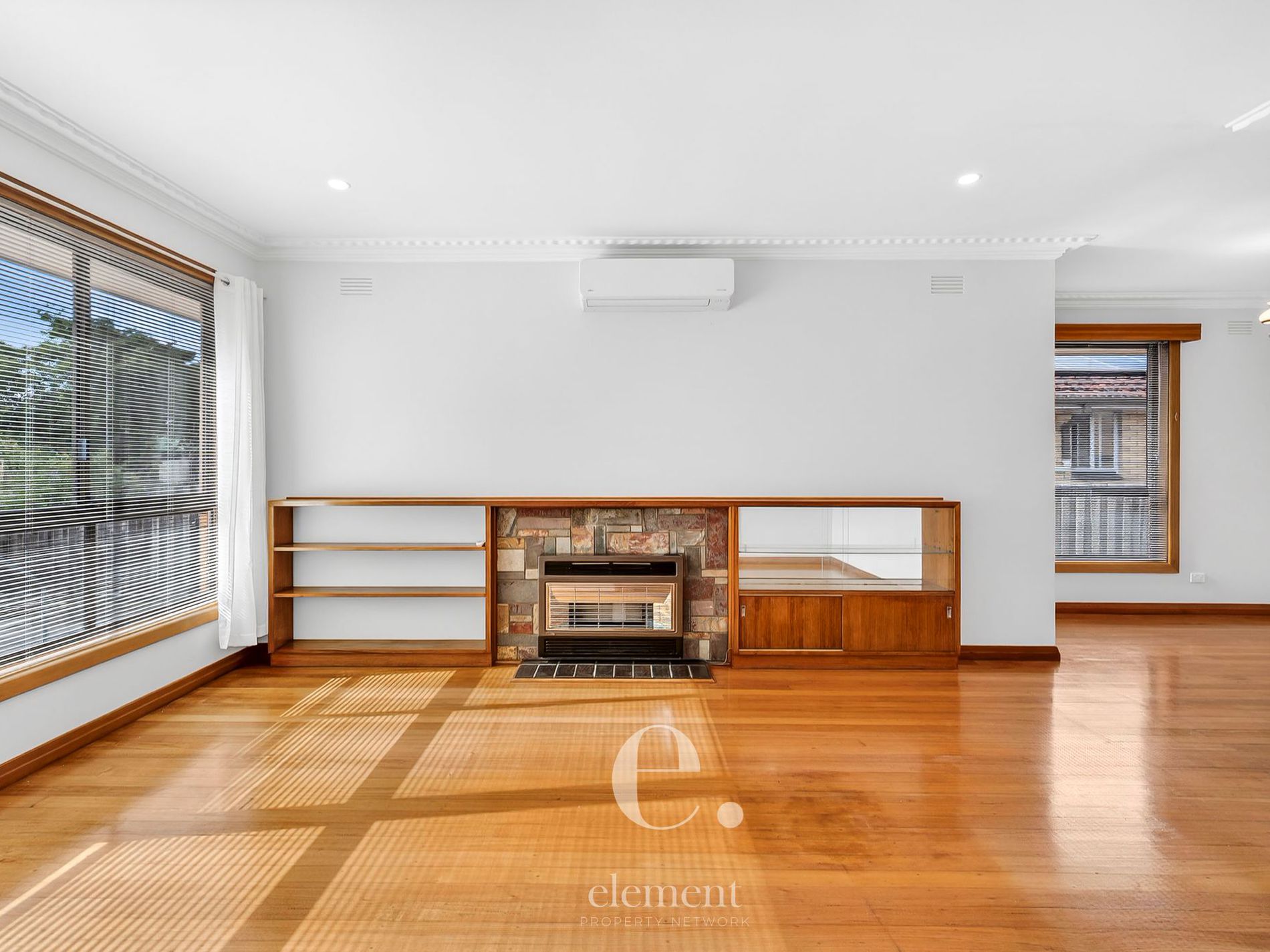 22 Charlotte Avenue, Newcomb