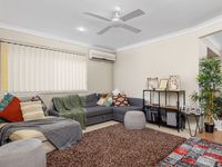 15 / 9 San Mateo Boulevard, Eight Mile Plains