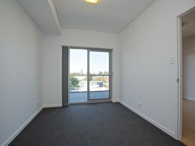 46/110 Cambridge Street, West Leederville
