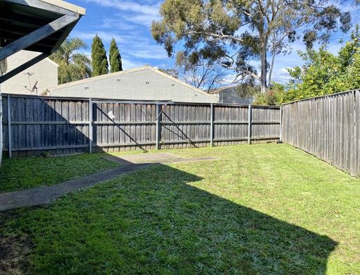 11 / 250-252 Popondetta Rd, Blackett