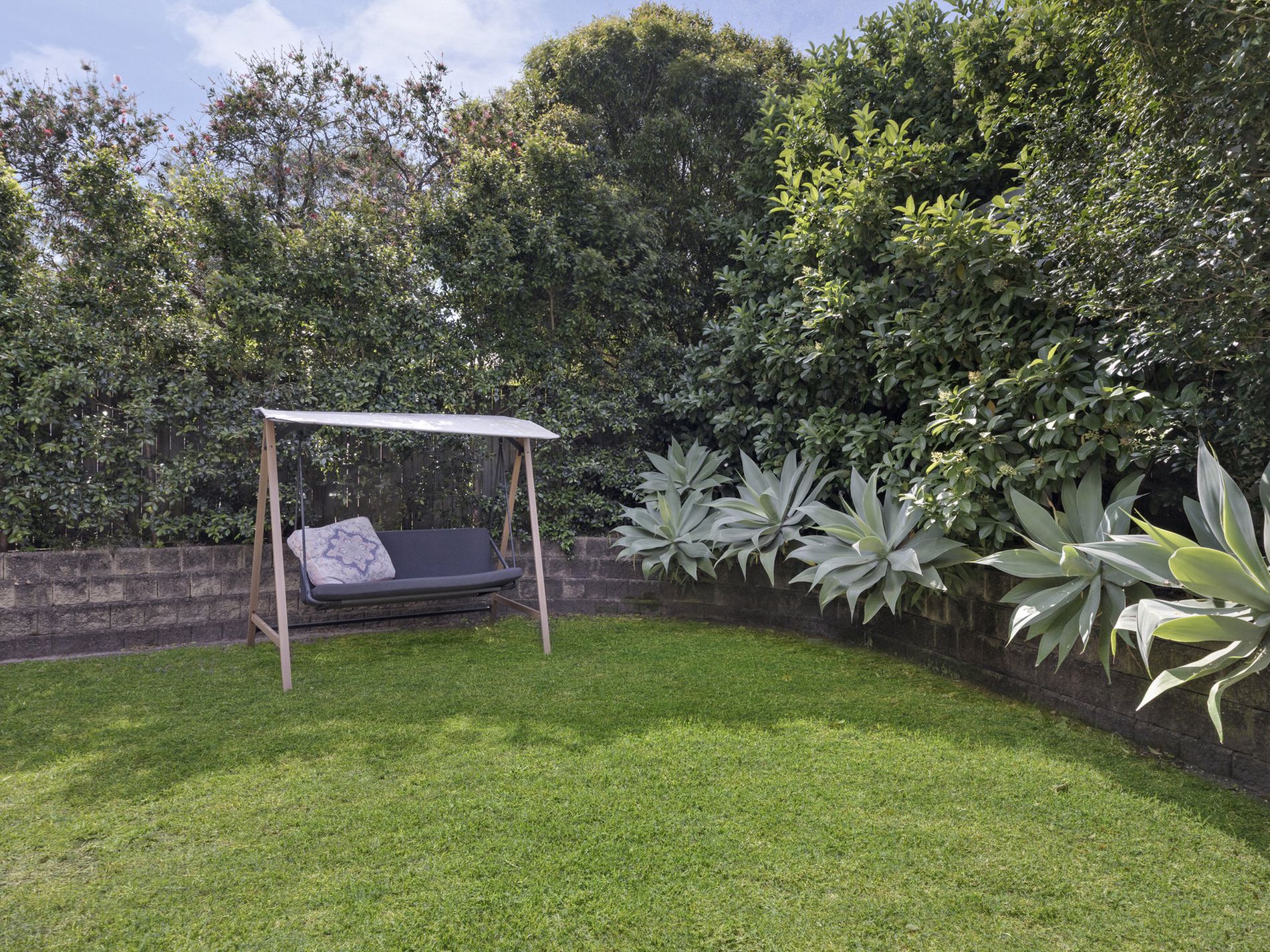 1 Coorilla Street, Hawks Nest