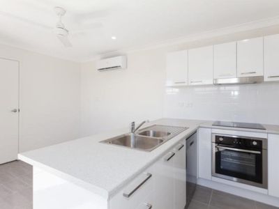 2 / 35 Kevin Mulroney Drive, Flinders View