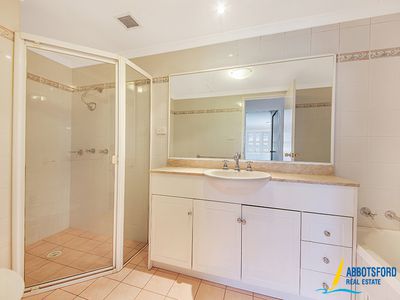 22 / 7 Figtree Avenue, Abbotsford