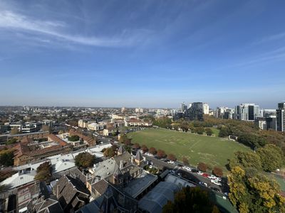 1421 / 555 Saint Kilda Road, Melbourne