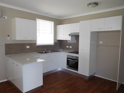 4 Crump Street, Horsham
