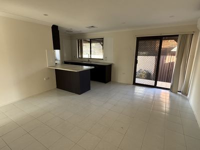 7 McAndrew Close, Lurnea