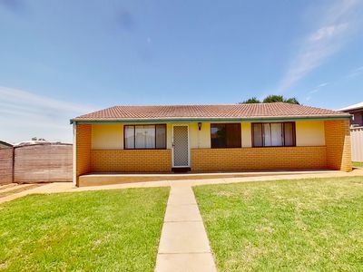 26 Salter Drive, Dubbo