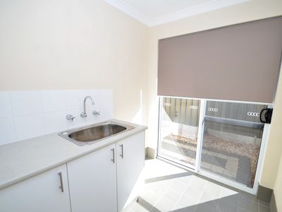 4 Ashendon Boulevard, Hammond Park
