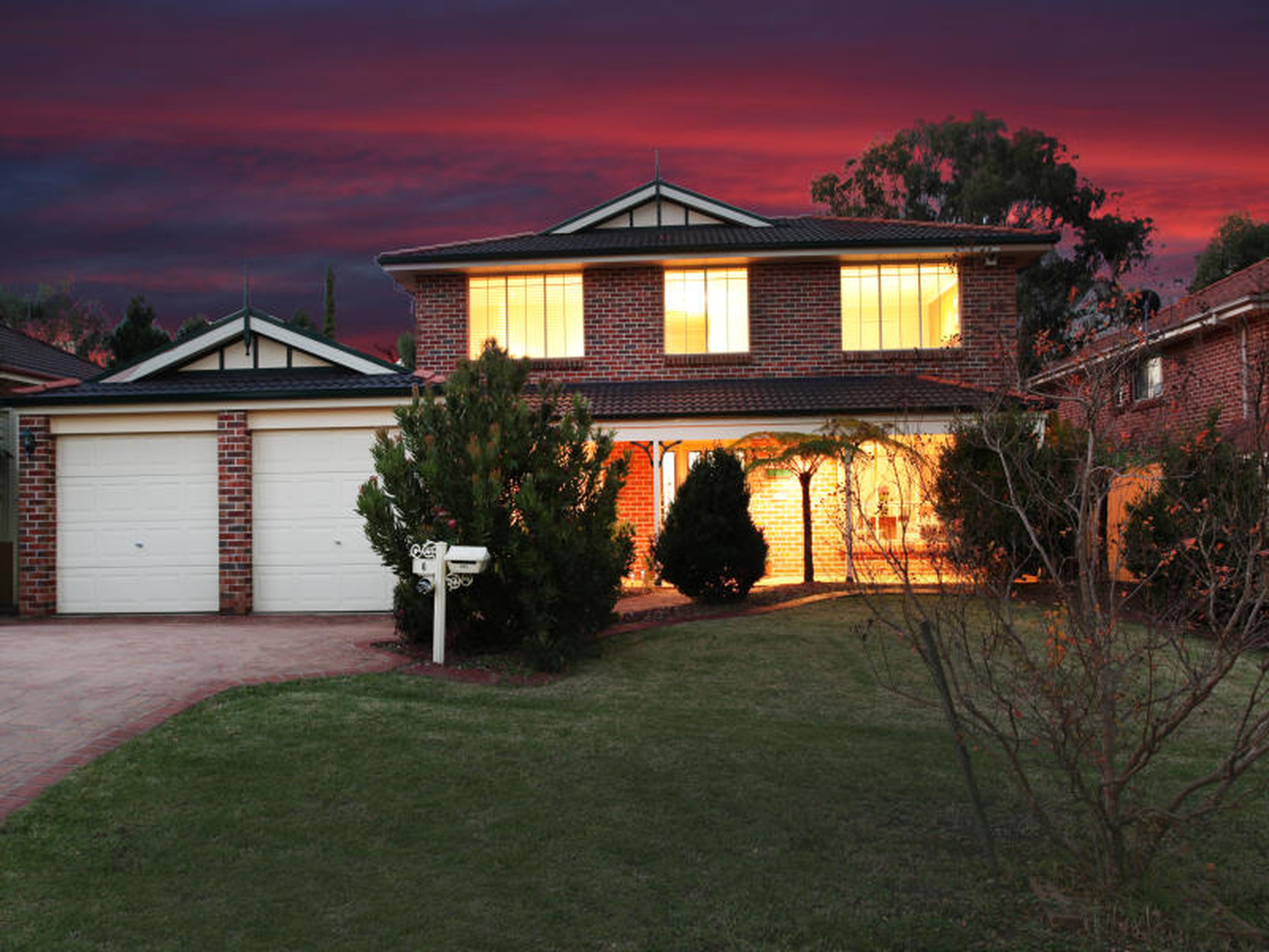6 Buyu Road, GLENMORE PARK