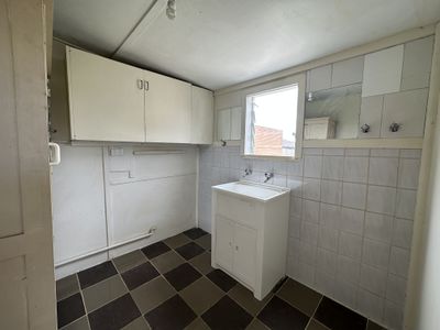 36 Regent Street, Belmont