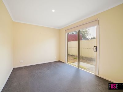 8a Hazel Street, Oaks Estate