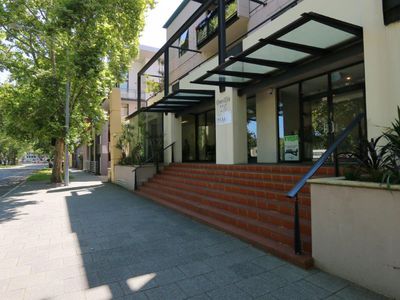 7 / 116 Mounts Bay Road, Perth