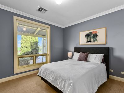 212 Wynham Road, Moorak