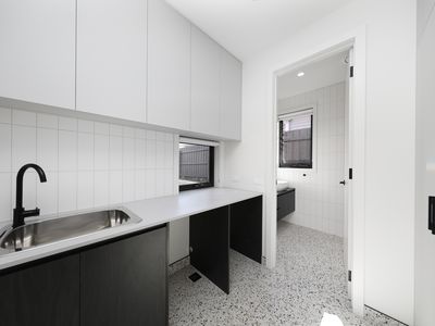 2 / 4 Anderson Street, Ascot Vale