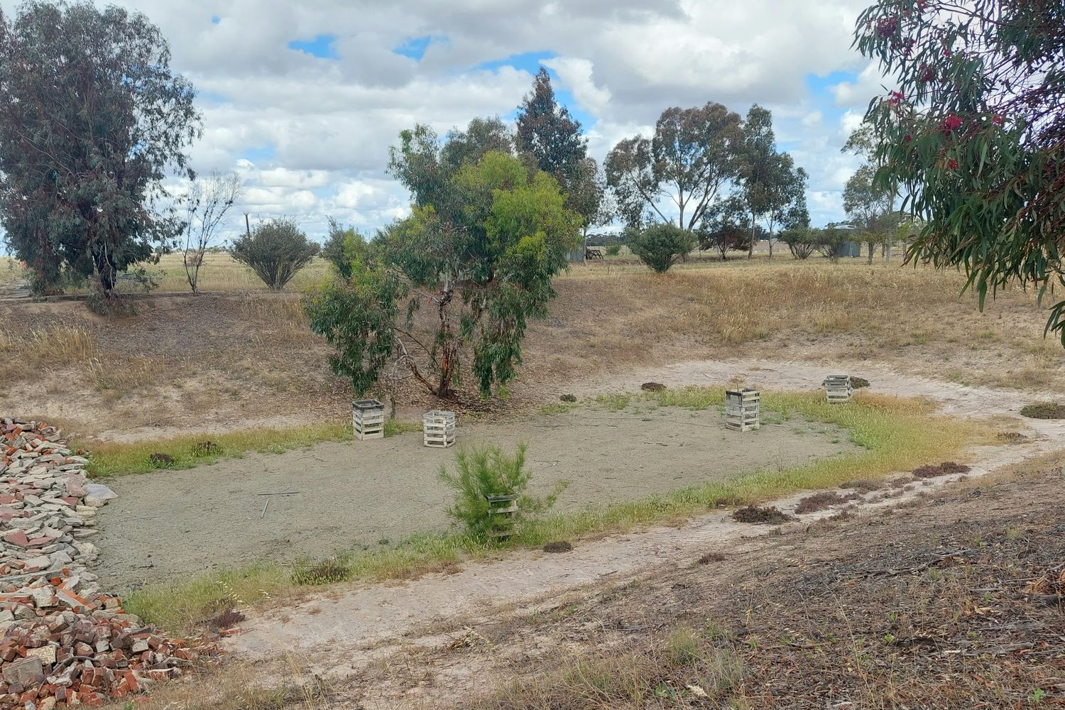 538 School Road, Drung