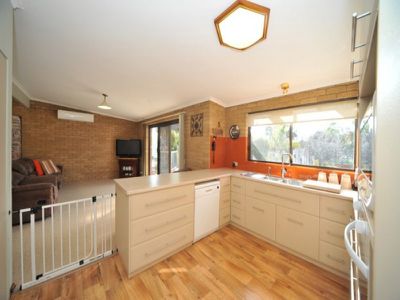4 Karula Close, Kangaroo Flat