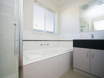 17 Penton Way, Point Cook