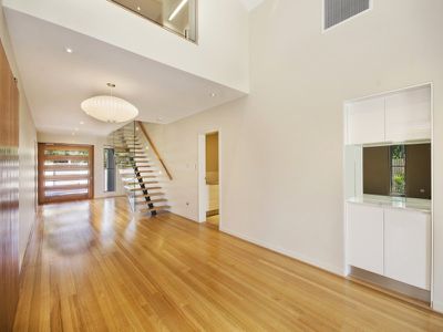25 First Avenue, Railway Estate