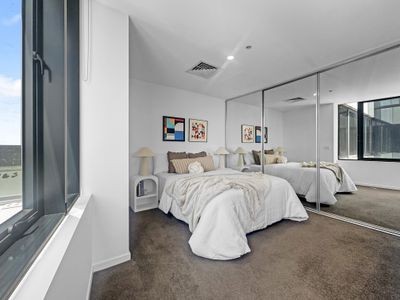 2222 / 18 Mt Alexander Road, Travancore