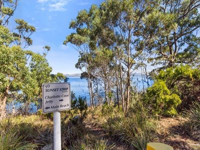 5691 Channel Highway, Verona Sands