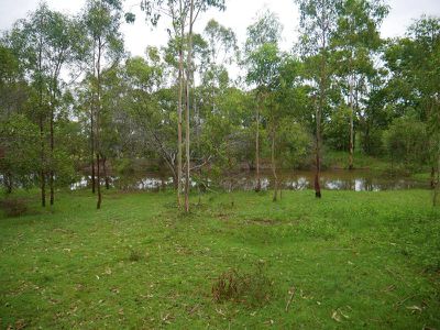 10 Burkes Road, Kingaroy