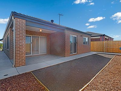 22 Ballantine Street, Tarneit