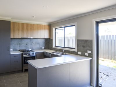 6 / 65 Alexander Avenue, Horsham