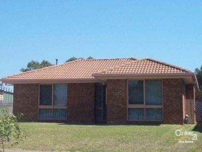 1 / 26 Beckington Crescent, Hampton Park