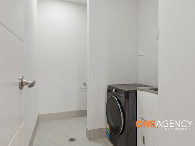 28 Wookey Glade, Riverstone