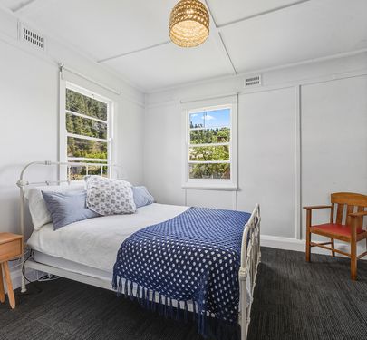 8 Foxlow Street, Captains Flat