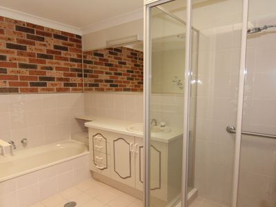2 / 15 Lachlan Avenue, Tuncurry