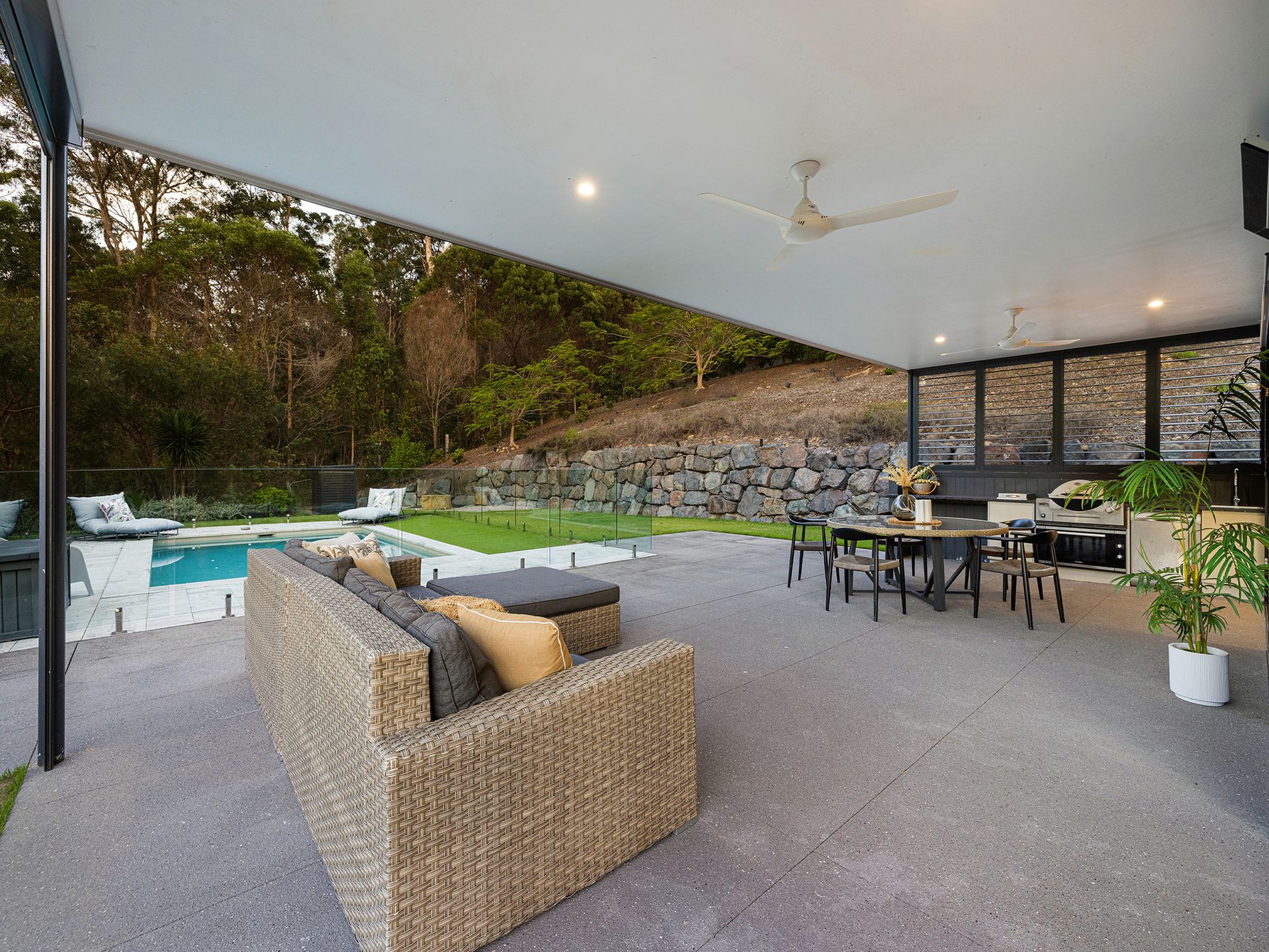 135 Kingfisher Crescent, Palmview