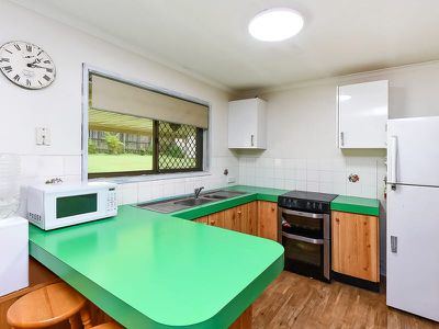 14 Tinaroo St, Durack