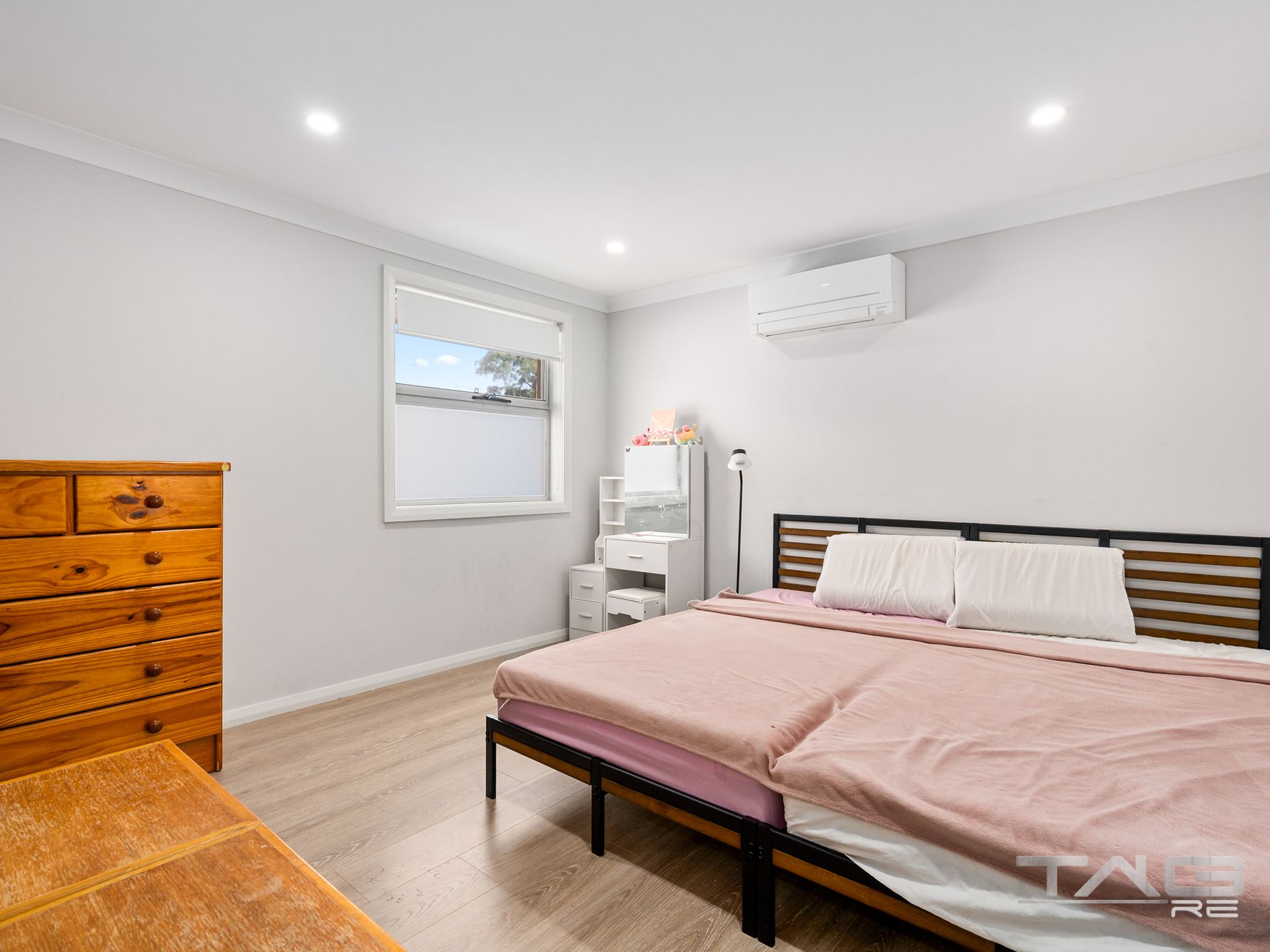 2 / 31 Adelaide Street, Oxley Park