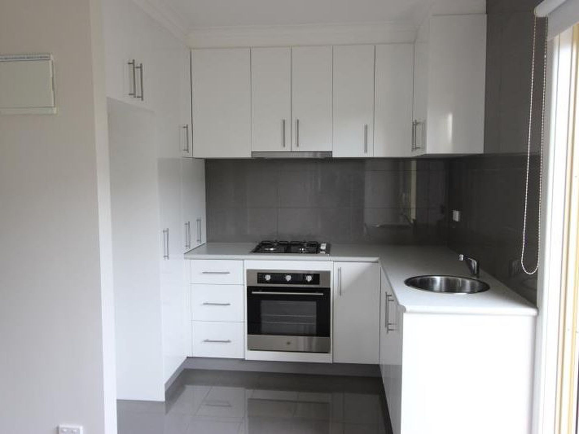 2 / 11 Karoomba Avenue, Herne Hill