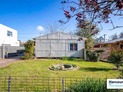 6 Wambool Street, Narrabundah